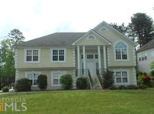 2300 Lake Royale Dr, Riverdale, GA 30296
