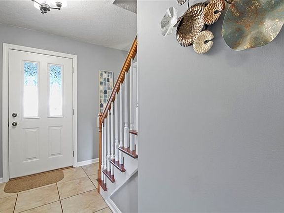 2nd image of 1798 Island Dr