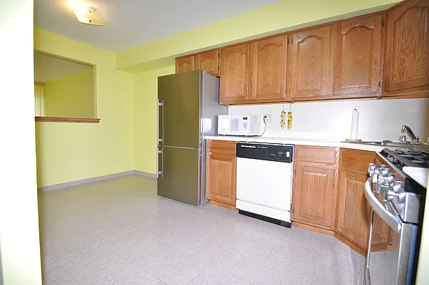 Sold by Click View Realty LLC | media 10