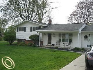 1st image of 11870 Sharon Lee Dr