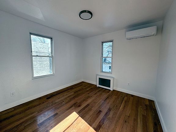 4th image of 8538 91st St #2R