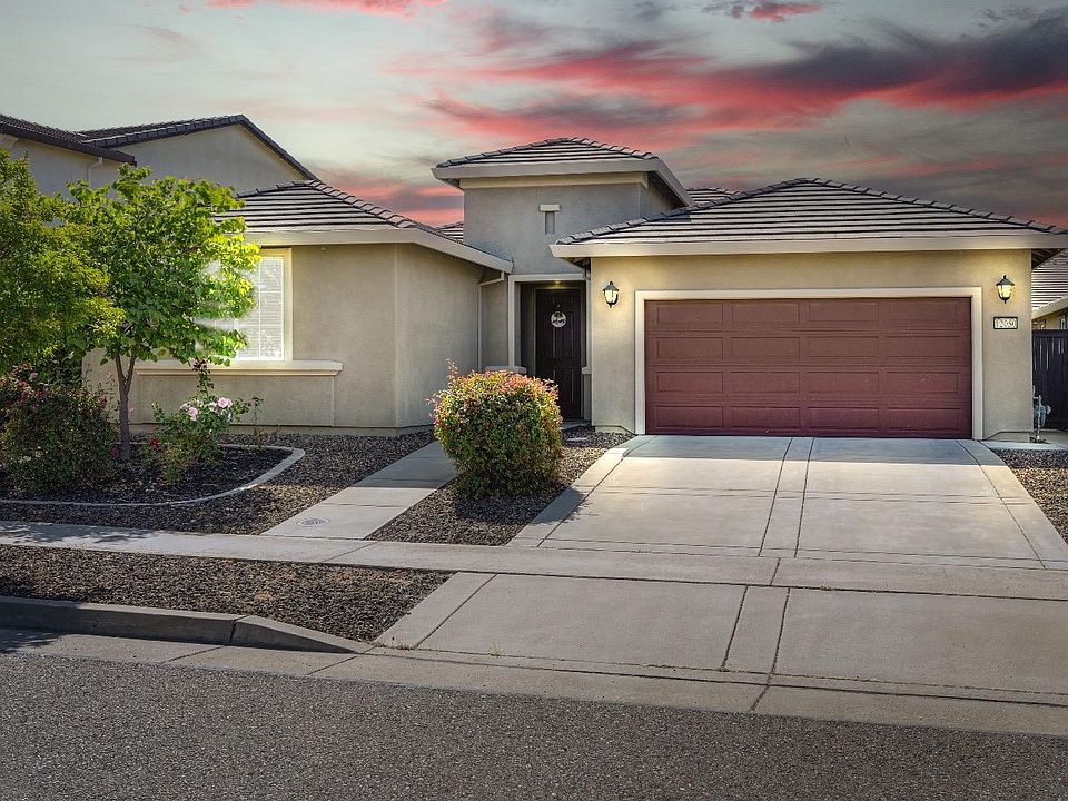 1st image of 12050 Country Garden Dr