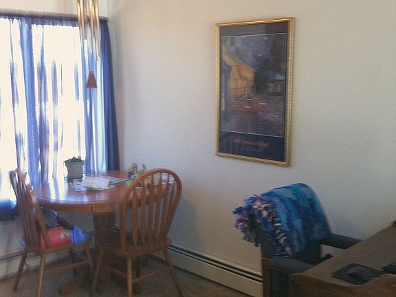 3rd image of 705 Lincoln Ave APT 3
