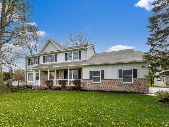 621 Transit Rd, Elma, NY 14127