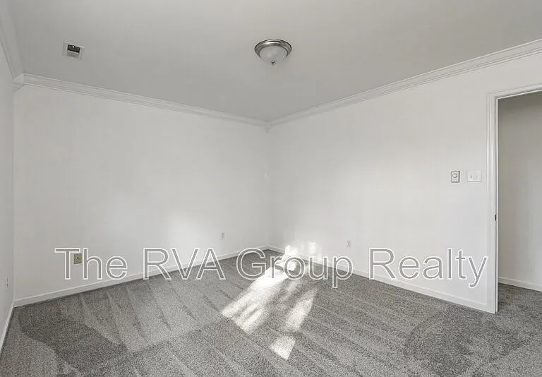 10919 Speeks Ct — Photo 33