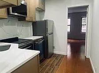 229 Mott St #1, New York, NY 10012
