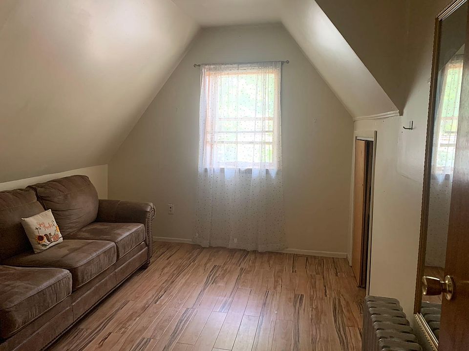 1st image of 218 Princeton Ave #2F