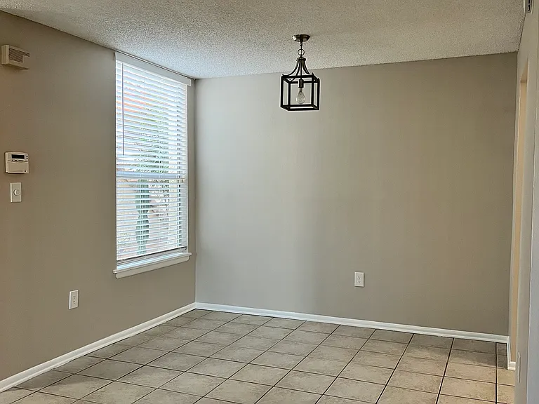 526 Orange Dr #25 — Photo 6