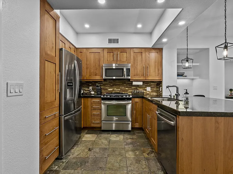 24507 Town Center Dr #7318 — Photo 8