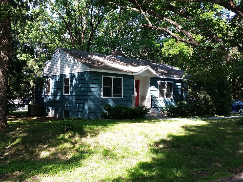 1st image of 120 Birch St