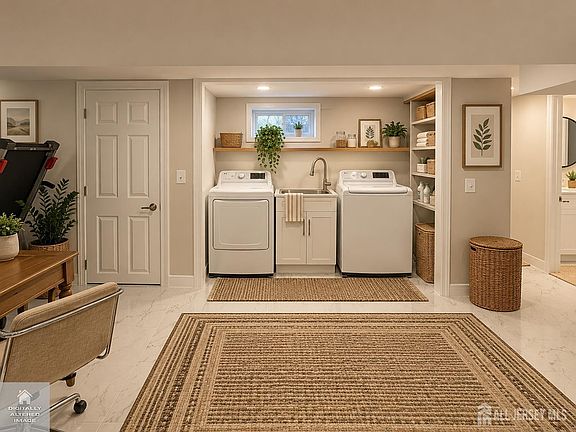 5th image of 23 Hamilton Ave
