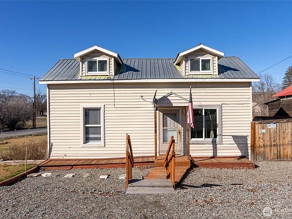 2nd image of 330 Edmonds Street