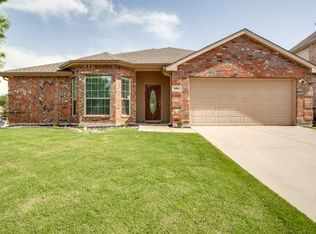 256 Willowlake Dr, Little Elm, TX 75068