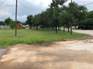 4020 Rench Rd, Lake Worth, TX 76135