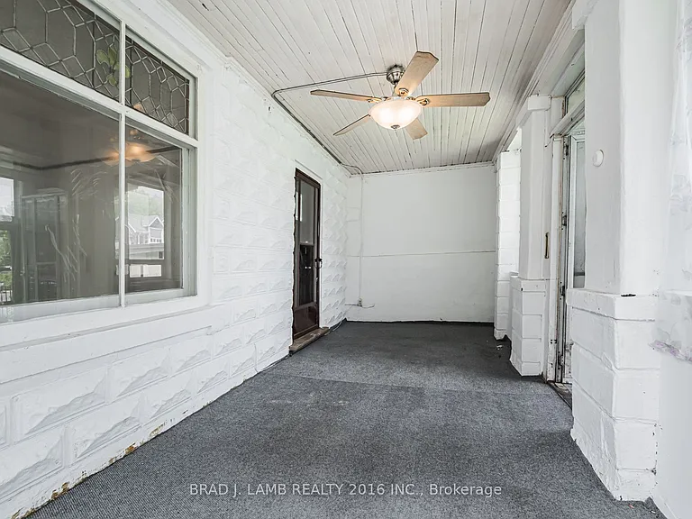 12 Sibley Ave #MAIN AND UPPER — Photo 5