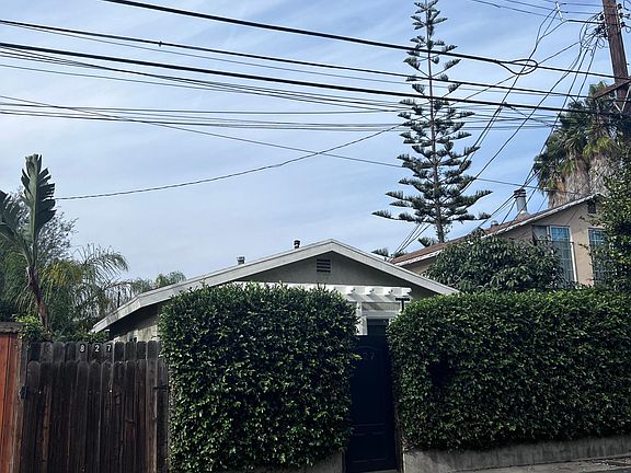 3rd image of 827 San Miguel Ave