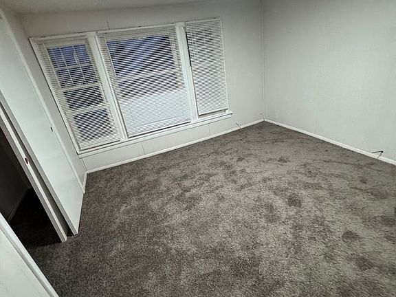5th image of 3526 E 151st St #3