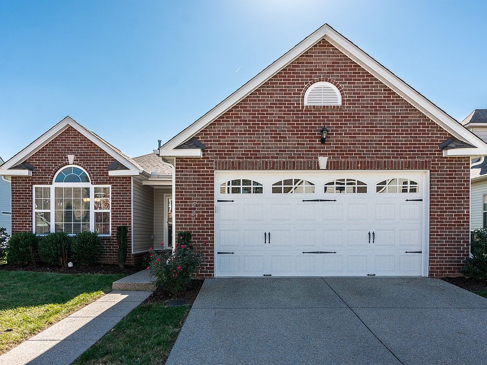 1st image of 237 Jocelyn Dr
