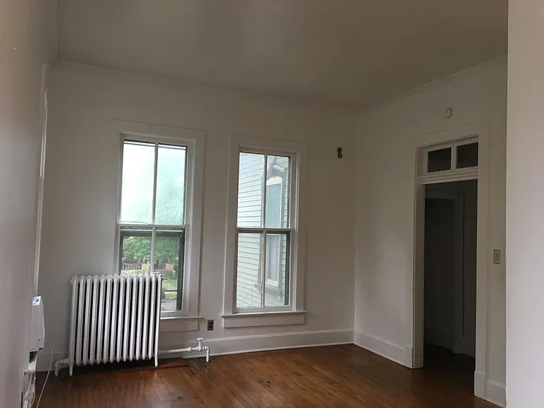 525 Park St #3 — Photo 3