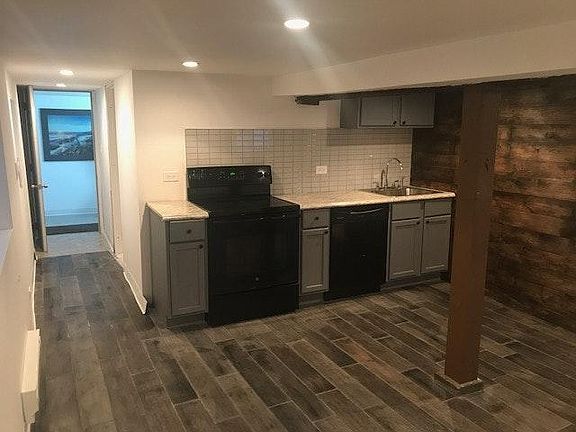 2nd image of 3119 N Kedzie Ave