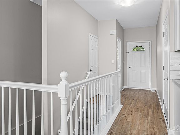 3rd image of 1226A Glen Mor Dr
