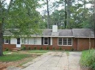 365 Magnolia Ave, Milledgeville, GA 31061