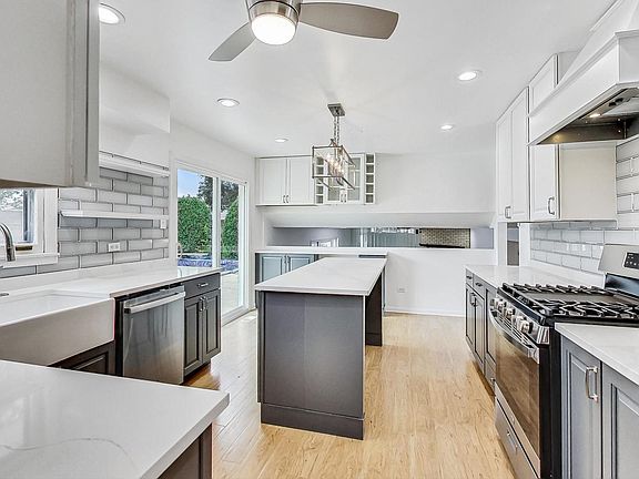 3rd image of 14050 Timothy Dr