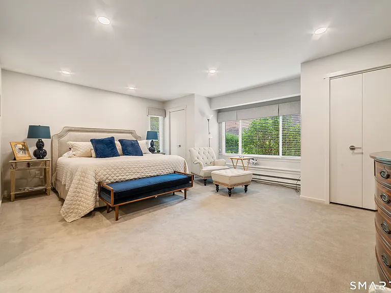 595 Heritage Vlg #B — Photo 14