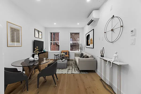 Rented by REAL New York | media 10