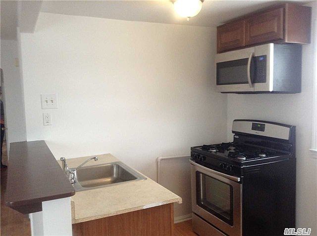 2nd image of 51 Grace Ave