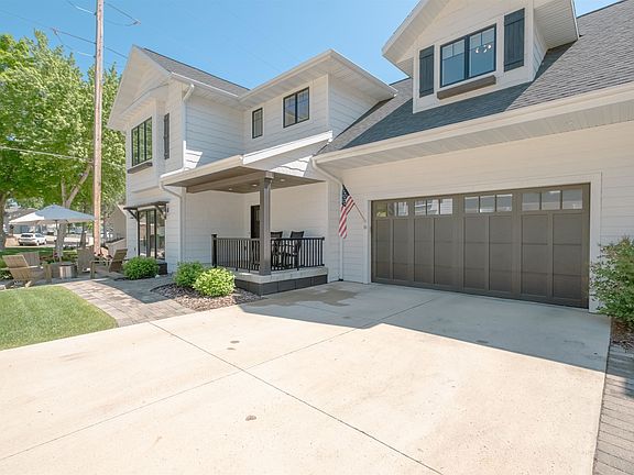 3rd image of 171 Linden Dr Unit D