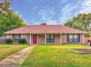 2815 McEntyre St, Kilgore, TX 75662
