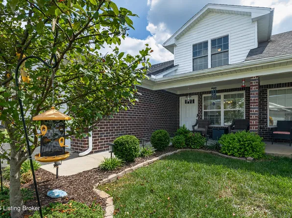 11412 River Falls Dr, Louisville, KY 40272