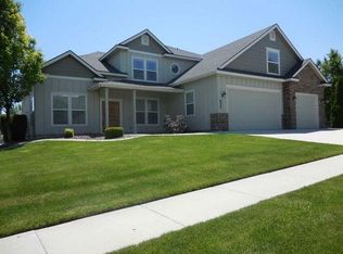 855 E Forest Ridge Ct, Meridian, ID 83642