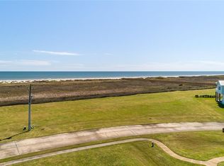 26019 Flamingo Dr, Galveston, TX 77554