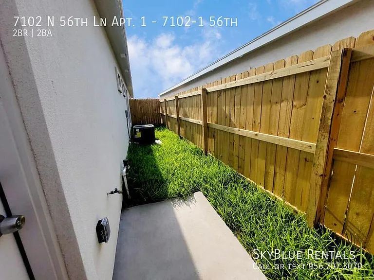 7102 N 56th Ln #1 — Photo 14