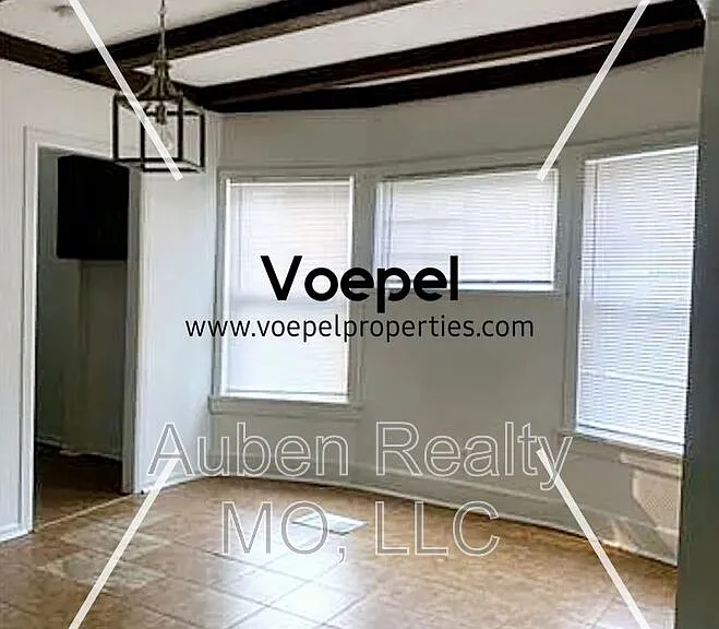 3244 Brooklyn Ave — Photo 4