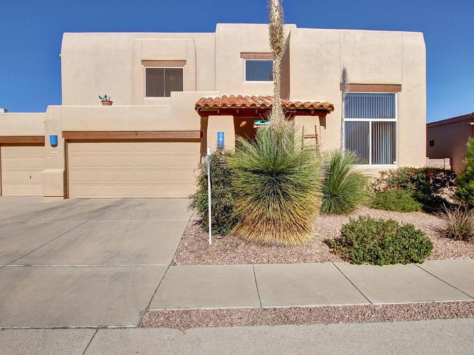 1st image of 10661 E Northern Crest Dr