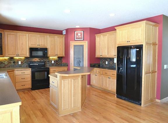 4th image of 40617 Lowden Ave