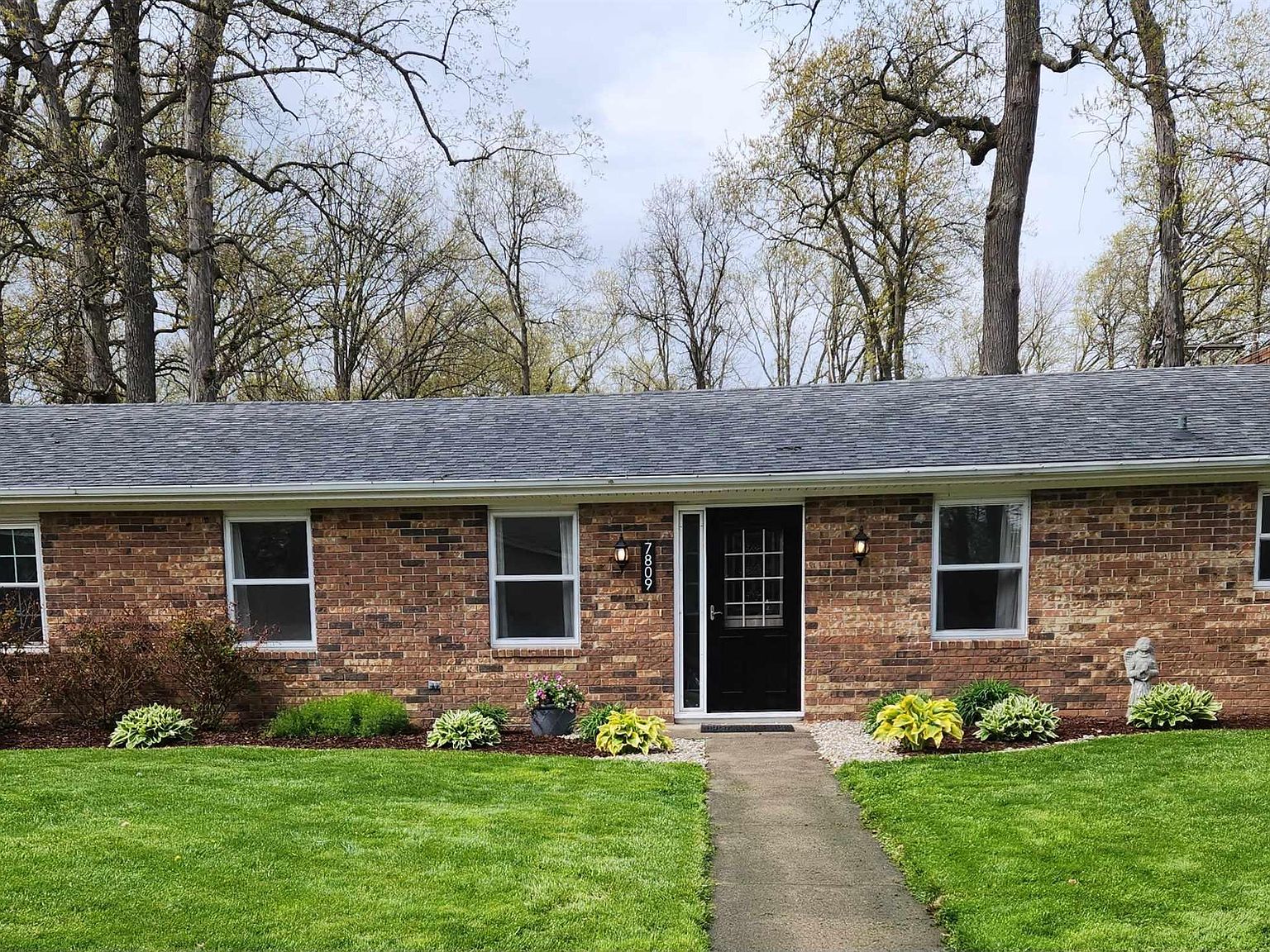 7809 Harcourt Dr, Fort Wayne, IN 46835 Zillow