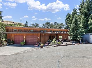 375 Acorn Dr, Roseburg, OR 97470