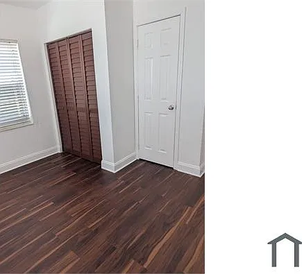 3256 SW 25th St — Photo 5