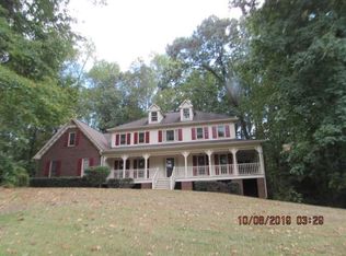 3540 Thunderwood Ln, Snellville, GA 30039