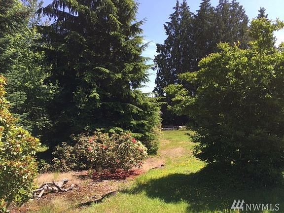 3rd image of 13829 48th Dr SE