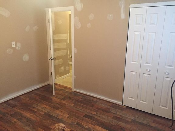 4th image of 212 S Jefferson Ave