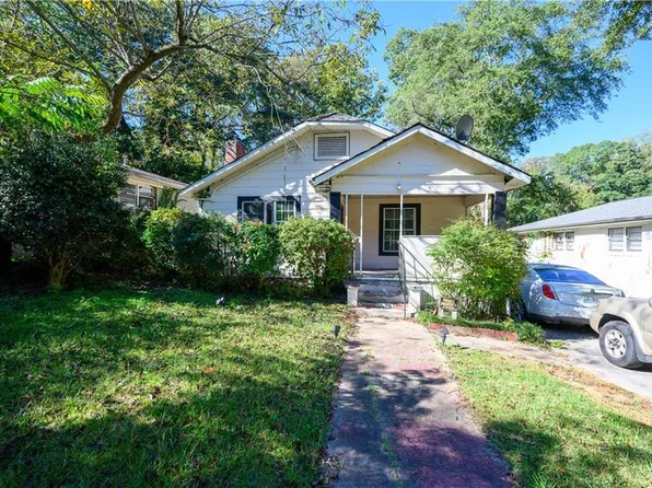 728 Center Hill Ave NW, Atlanta, GA 30318