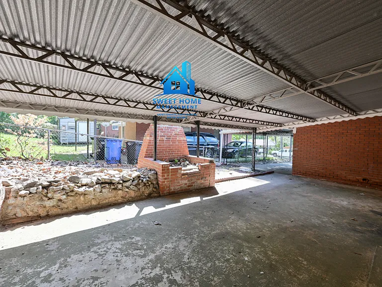 2908 Urban Ave — Photo 23