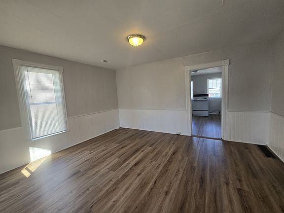 2nd image of 217 Crippen St #1