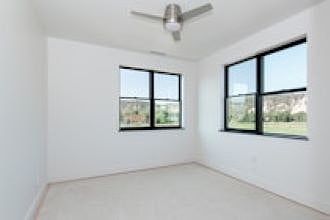 2nd image of 2111 Cross St #103