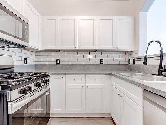 4th image of 10550 W Alexander Rd Unit 2193